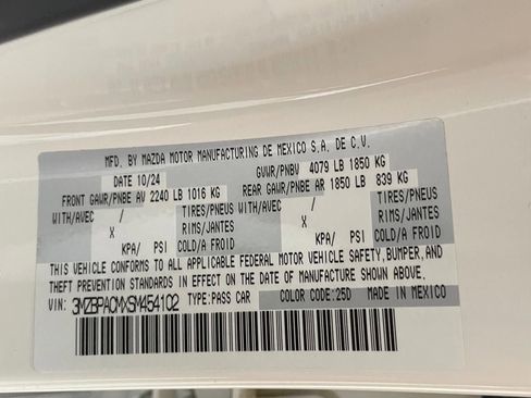 Certified 2025 MAZDA MAZDA3 s image 28