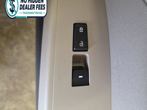 Used 2020 Hyundai Elantra SEL FWD image 24