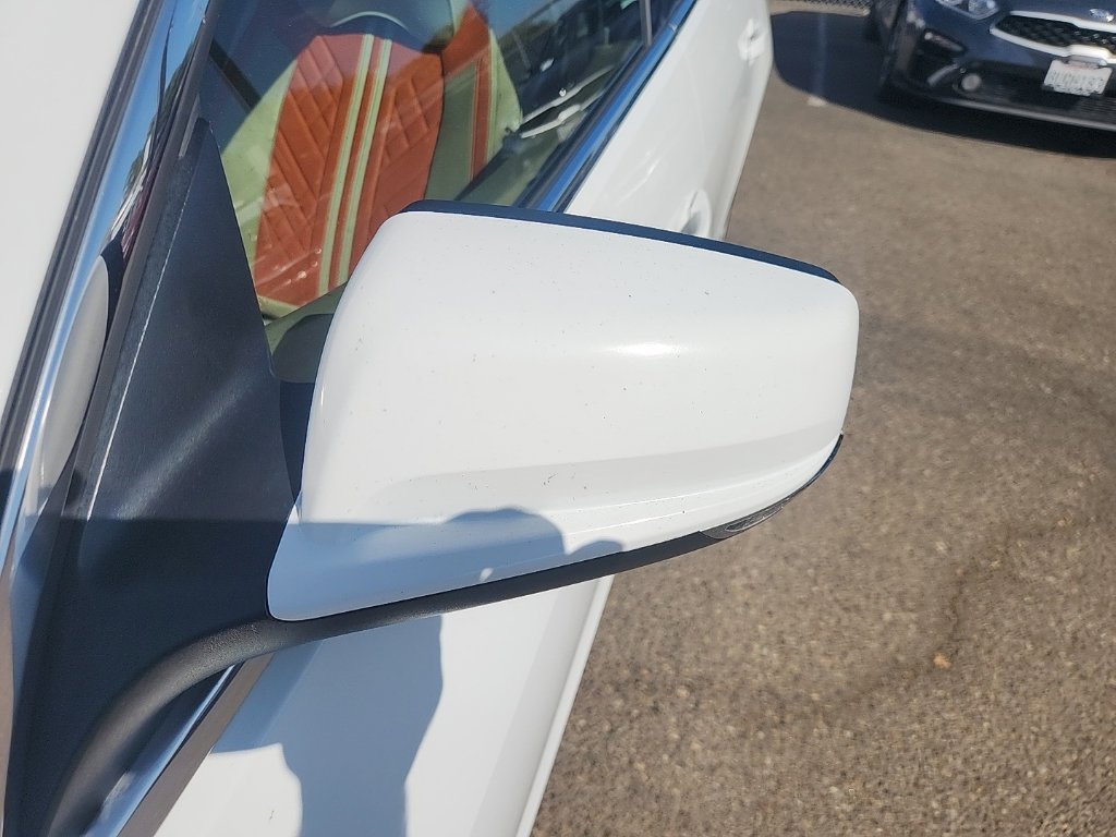Used 2015 Chevrolet Malibu LT FWD image 7