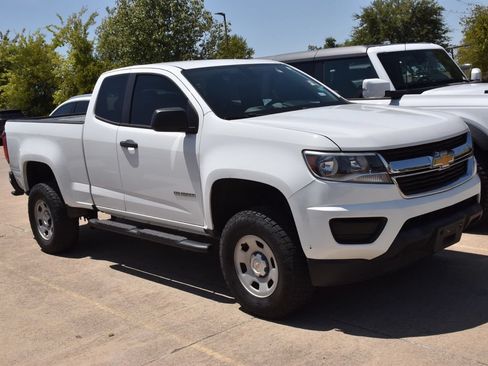 Used 2017 Chevrolet Colorado W/T RWD image 4