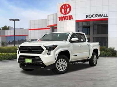 New 2026 Toyota Tacoma SR5