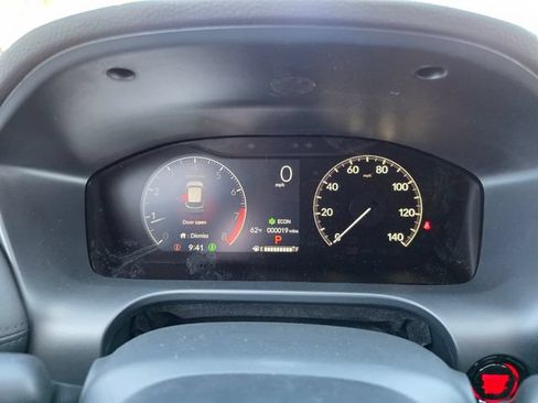 New 2027 Honda HR-V LX image 18