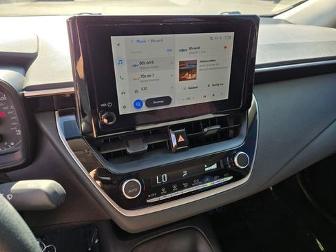 Used 2024 Toyota Corolla LE FWD image 25