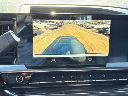 Used 2023 Chevrolet Silverado 1500 LT Trail Boss w/ Protection Package image 31