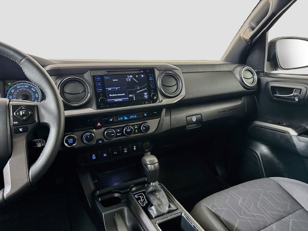 Used 2017 Toyota Tacoma TRD Sport w/ Premium & Technology Package AWD/4WD image 24