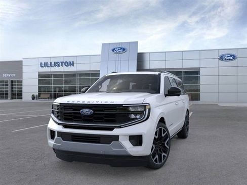 New 2026 Ford Expedition Max Platinum image 2