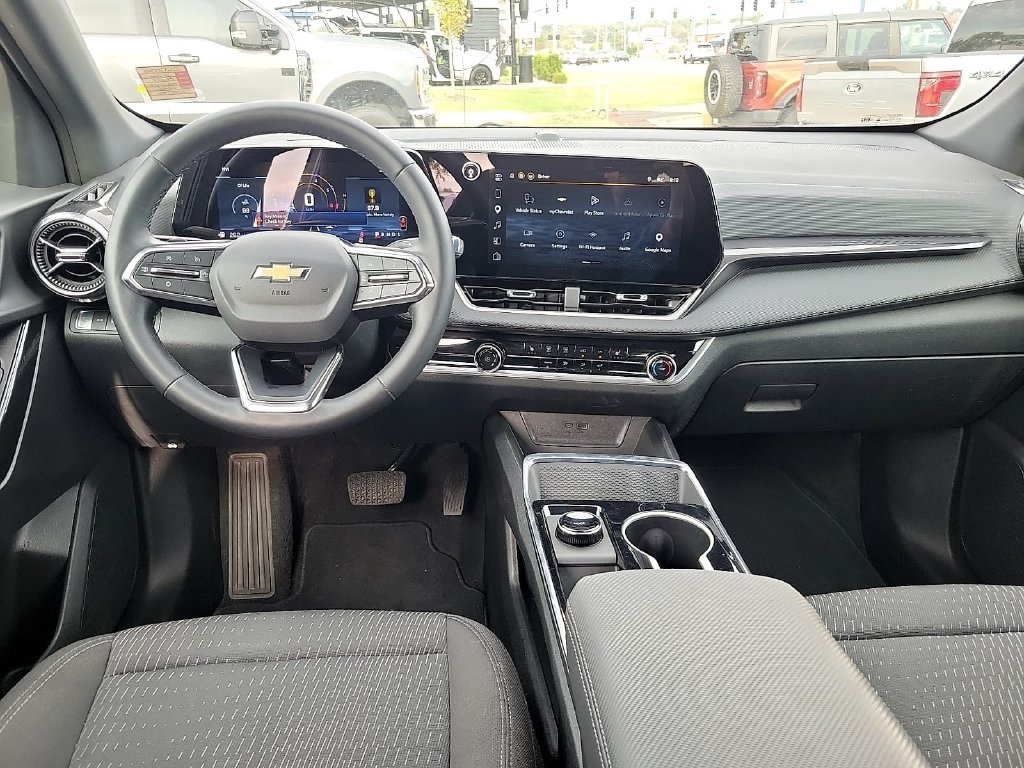 Used 2026 Chevrolet Equinox LT AWD/4WD image 11