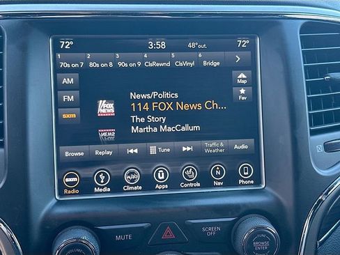 Used 2018 Jeep Grand Cherokee Overland image 16