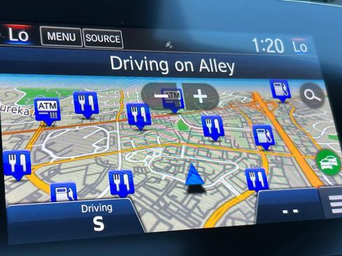 Used 2019 Honda CR-V Touring image 21