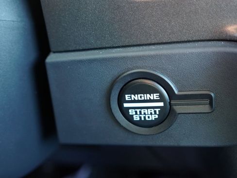 Certified 2025 Ford Bronco Badlands AWD/4WD image 29