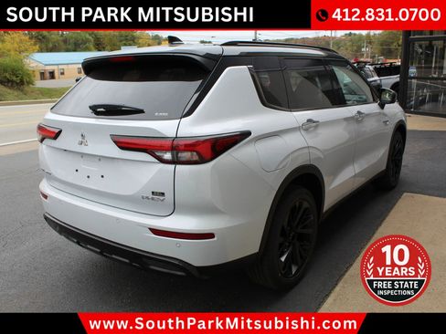 New 2025 Mitsubishi Outlander SEL Black Edition image 9