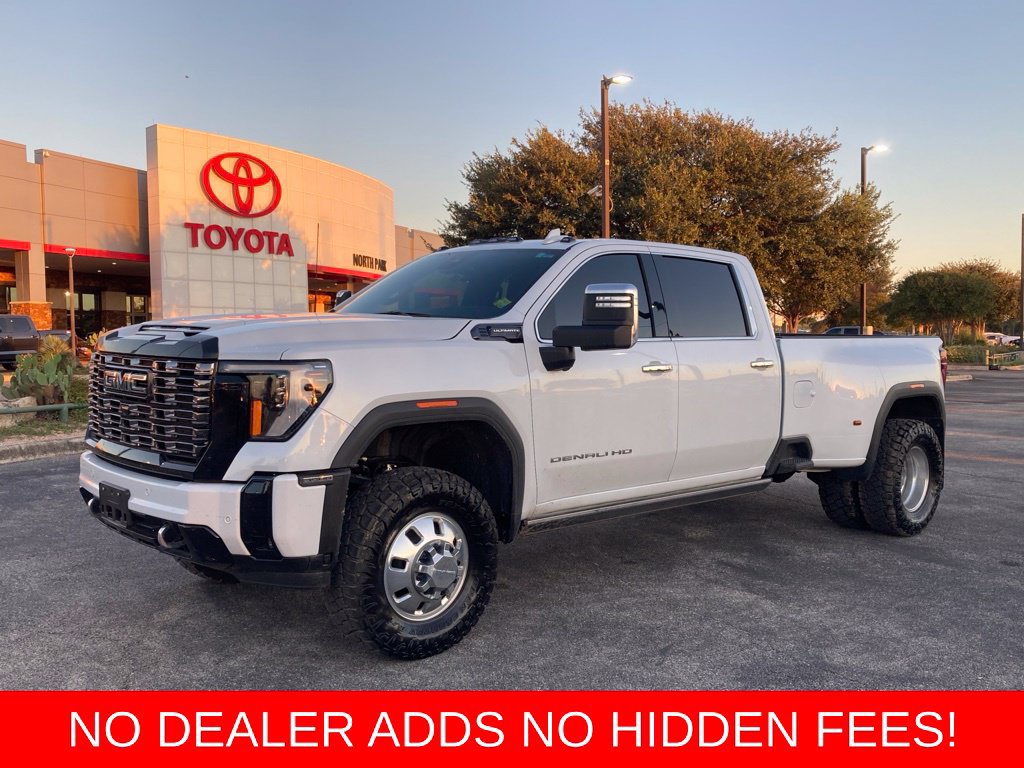 Used 2026 GMC Sierra 3500 Denali Ultimate AWD/4WD image 1