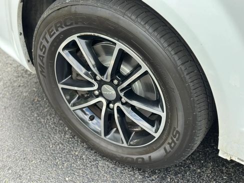 Used 2016 Dodge Grand Caravan R/T FWD image 10