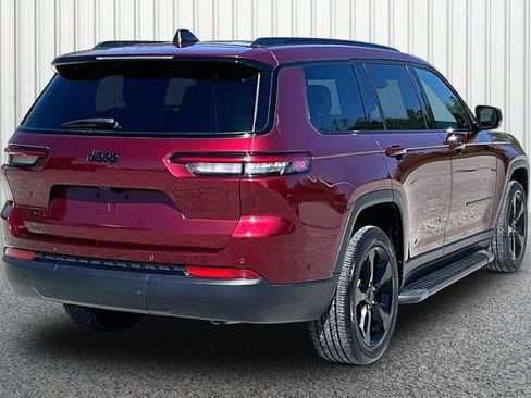 Used 2023 Jeep Grand Cherokee L Laredo AWD/4WD image 12