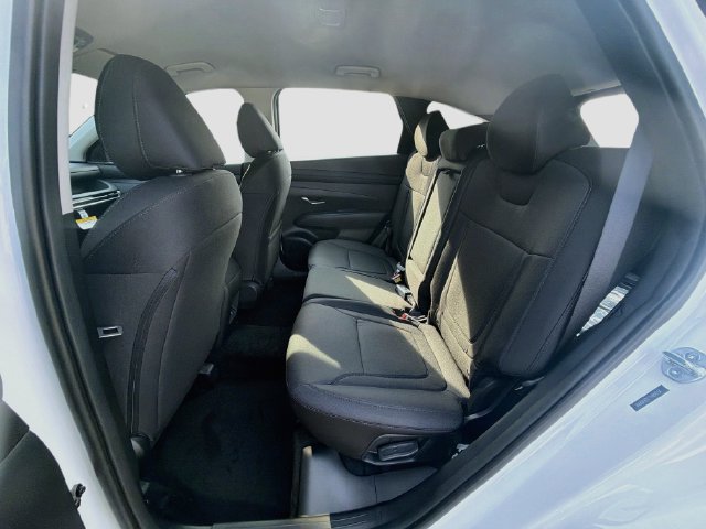 New 2026 Hyundai Tucson SE FWD image 23