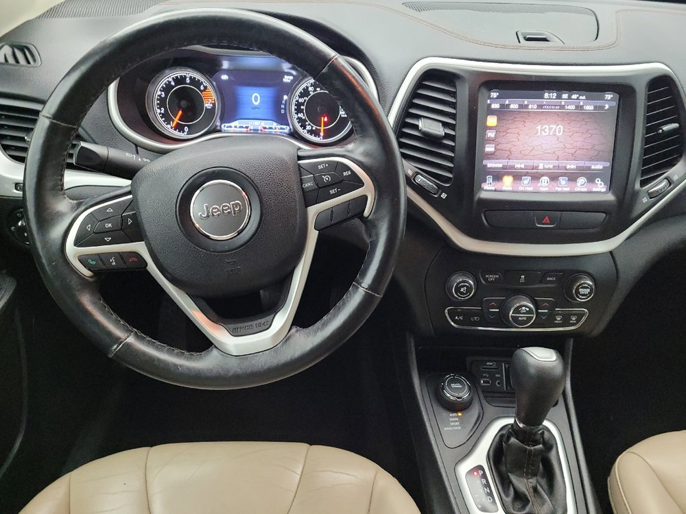 Used 2017 Jeep Cherokee Limited AWD/4WD image 22