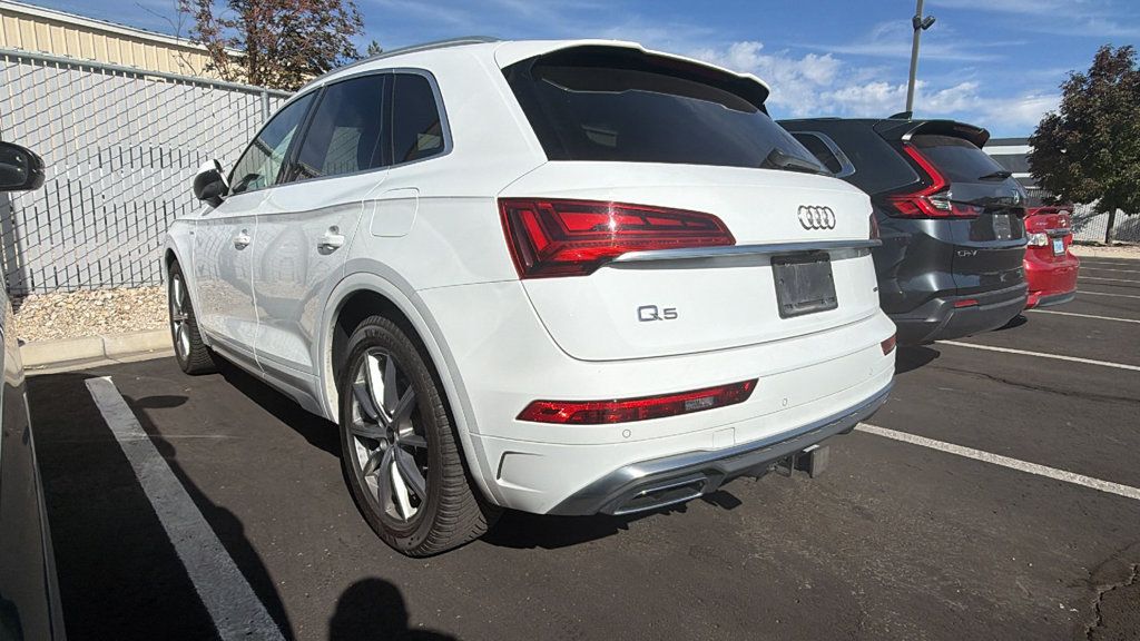 Used 2021 Audi Q5 e Premium Plus w/ Premium Plus Package AWD/4WD image 3