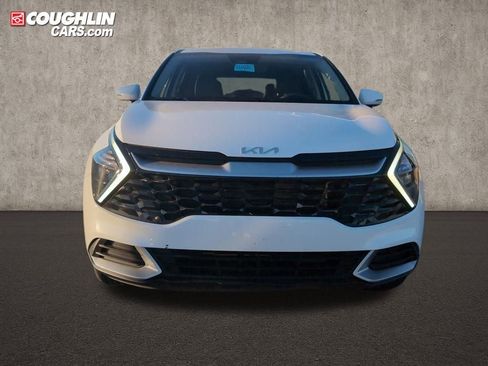 Used 2023 Kia Sportage EX image 2