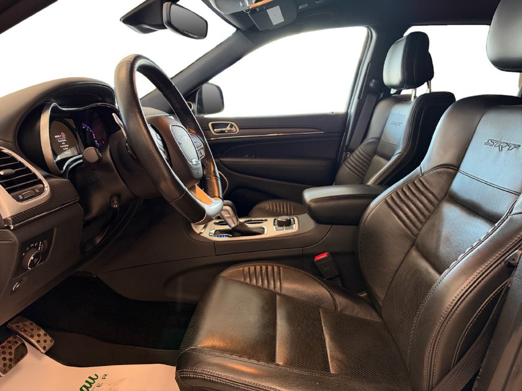 Used 2020 Jeep Grand Cherokee SRT AWD/4WD image 10