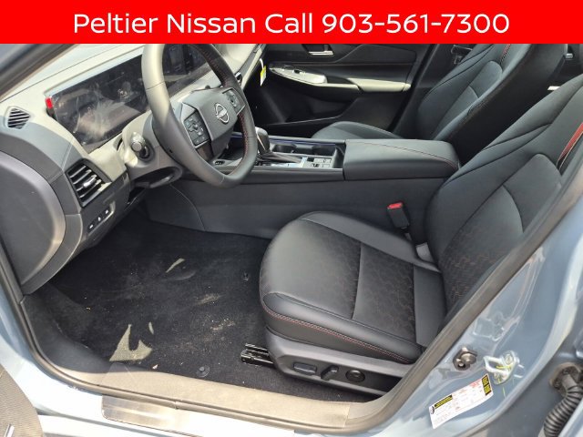 New 2026 Nissan Sentra SR w/ SR Premium Package FWD image 8