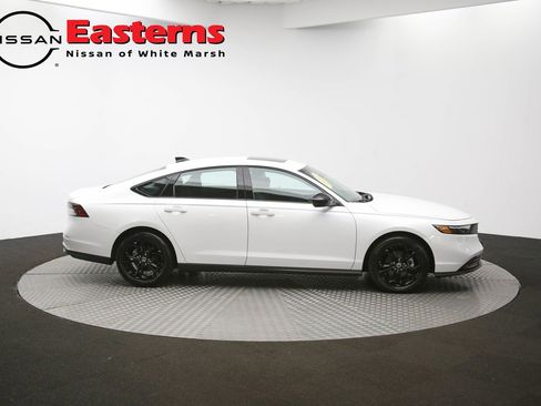 Used 2025 Honda Accord SE image 45