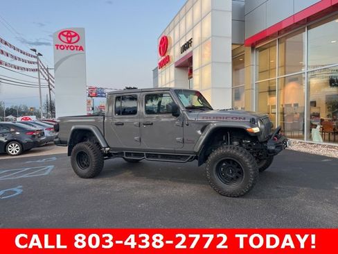 Used 2021 Jeep Gladiator Rubicon image 2