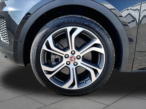 Used 2019 Jaguar E-PACE R-Dynamic SE AWD/4WD image 11