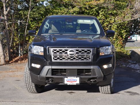 Certified 2022 Nissan Frontier SV w/ Technology Package image 28