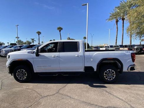 Used 2025 GMC Sierra 3500 SLE image 4