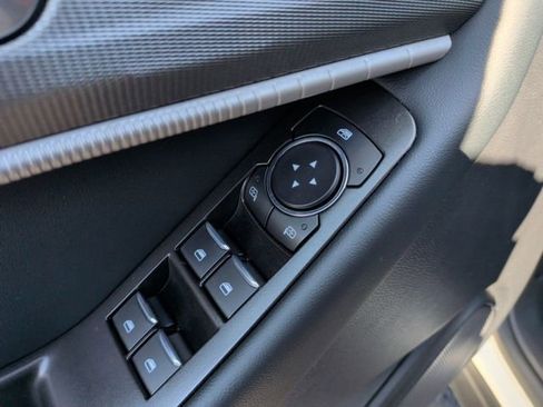 Used 2025 Ford Explorer ST-Line image 16