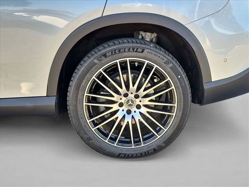 Certified 2026 Mercedes-Benz GLC 300 image 24