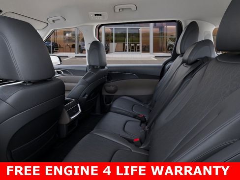 New 2026 Kia Carnival image 18