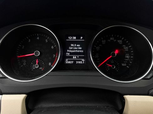 Used 2017 Volkswagen Jetta SE FWD image 29