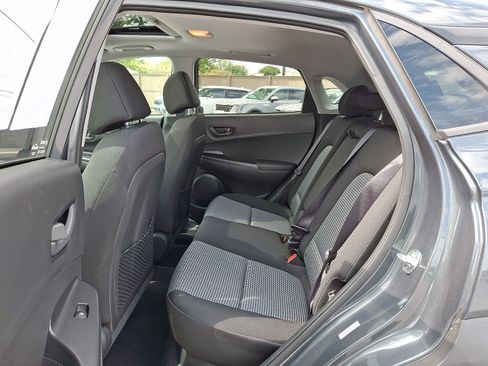Used 2018 Hyundai Kona SEL w/ SEL Tech Package 02 AWD/4WD image 11