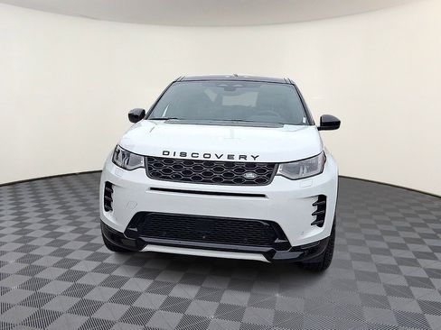 Certified 2025 Land Rover Discovery Sport Dynamic SE AWD/4WD image 3