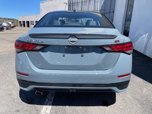 Used 2024 Nissan Sentra SR w/ SR Premium Package FWD image 4