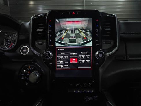 Used 2021 RAM 1500 Laramie image 30