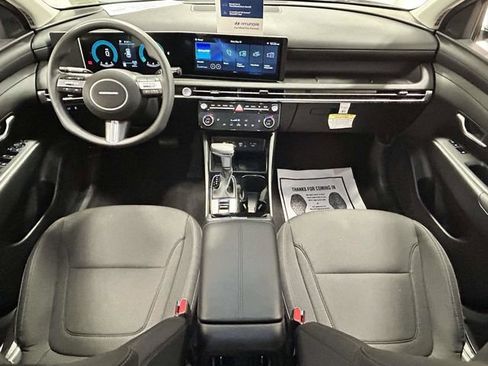 Used 2025 Hyundai Tucson SEL AWD/4WD image 11