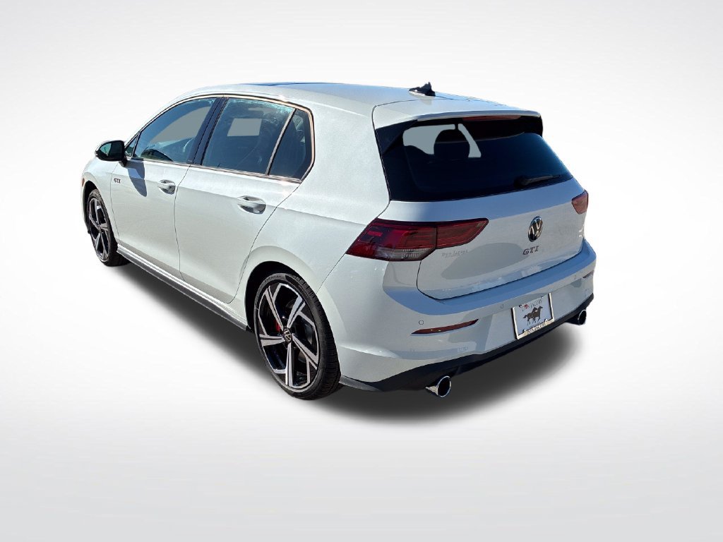 New 2026 Volkswagen GTI SE FWD image 5