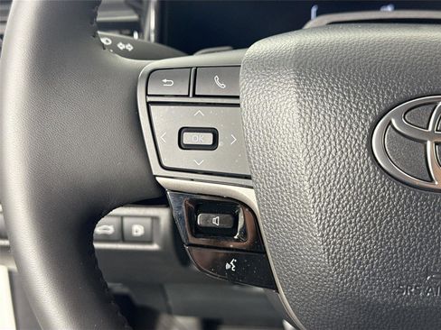 Certified 2025 Toyota Camry XSE image 18