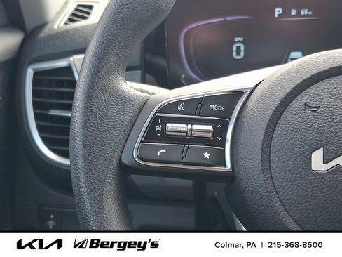 Certified 2026 Kia Seltos LX FWD image 23