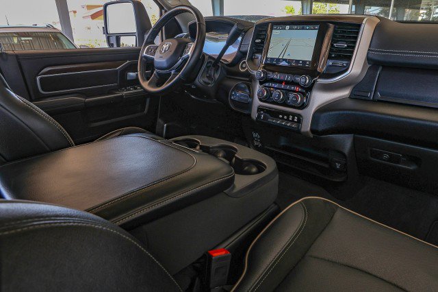 Used 2024 RAM 2500 Laramie w/ Safety Group AWD/4WD image 38