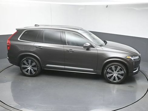 Certified 2023 Volvo XC90 B6 Ultimate w/ Protection Package Premier AWD/4WD image 51