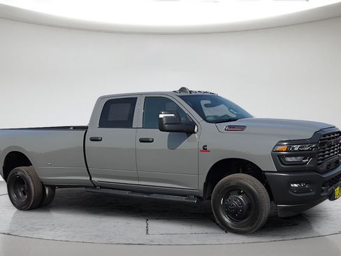 New 2026 RAM 3500 Tradesman AWD/4WD image 5