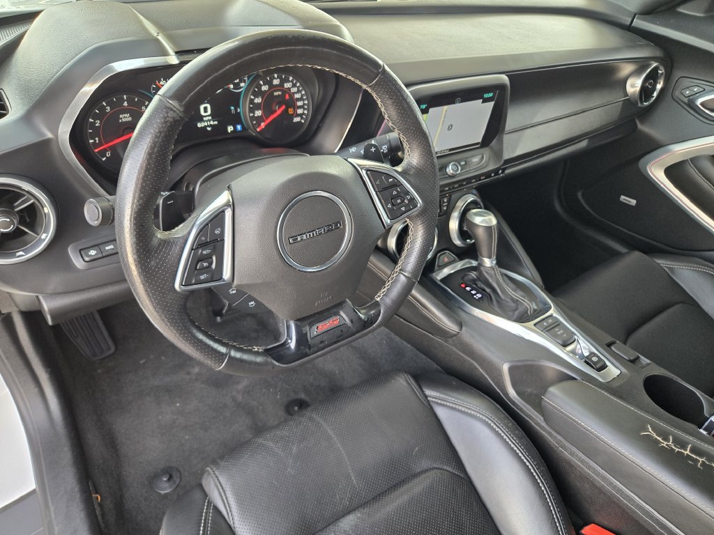 Used 2016 Chevrolet Camaro SS RWD image 24