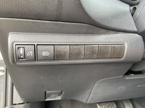 Used 2024 Toyota Corolla LE image 41