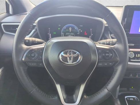 Certified 2025 Toyota Corolla Cross AWD Hybrid w/ Convenience Package image 19