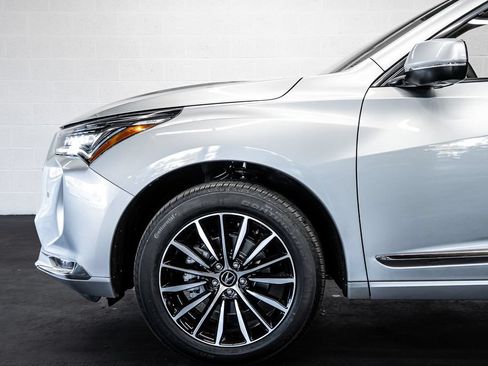 New 2025 Acura RDX SH-AWD w/ Advance Package image 12