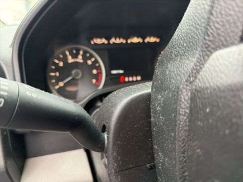 Used 2018 Ford F150 XLT w/ Equipment Group 302A Luxury image 9