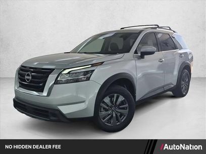 Used 2022 Nissan Pathfinder SV